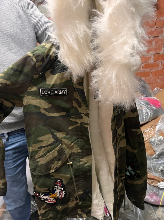 Chaqueta forro con capucha